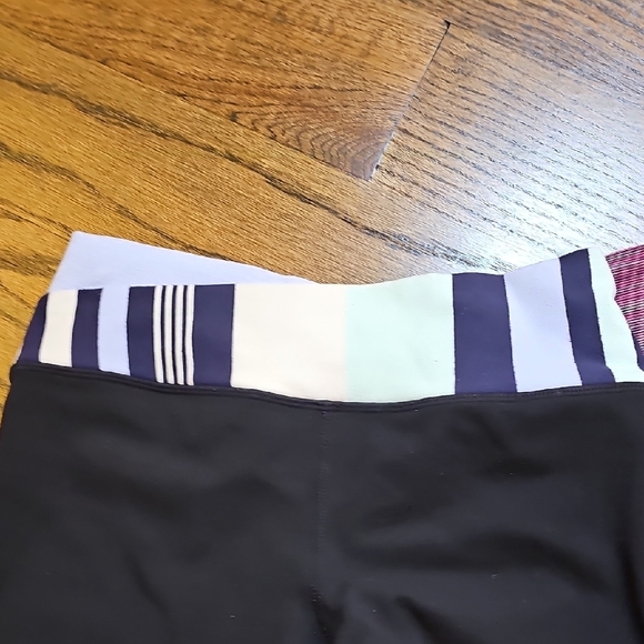 lululemon athletica Cropped Leggings Set Of 3 - Picture 5 of 14